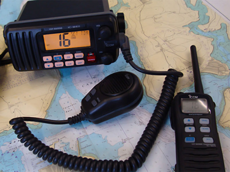 Kanal 16 radijska postaja VHF GMDSS.